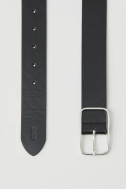 Leather Belt With Pin Buckle