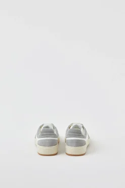 Sneaker Low